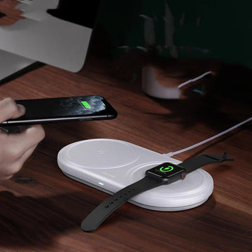 2-in-1 Fast Wireless Charger – iPhone 11 & Smartwatch